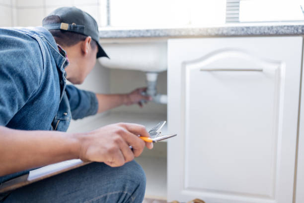 Best Emergency Plumber  in Calcutta, OH